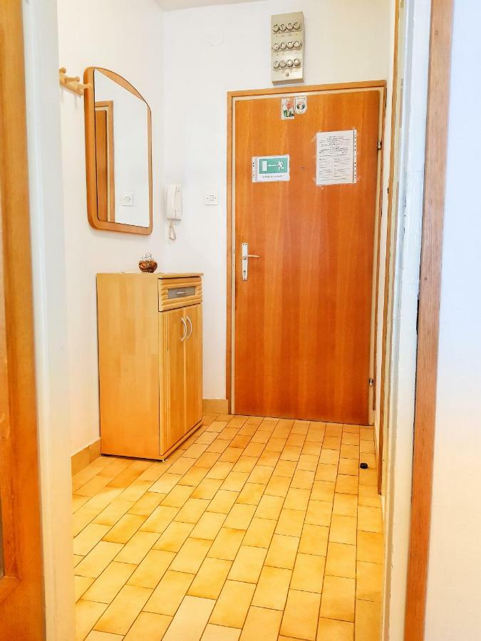 Apartment Nena Novi Vinodolski Eksteriør billede