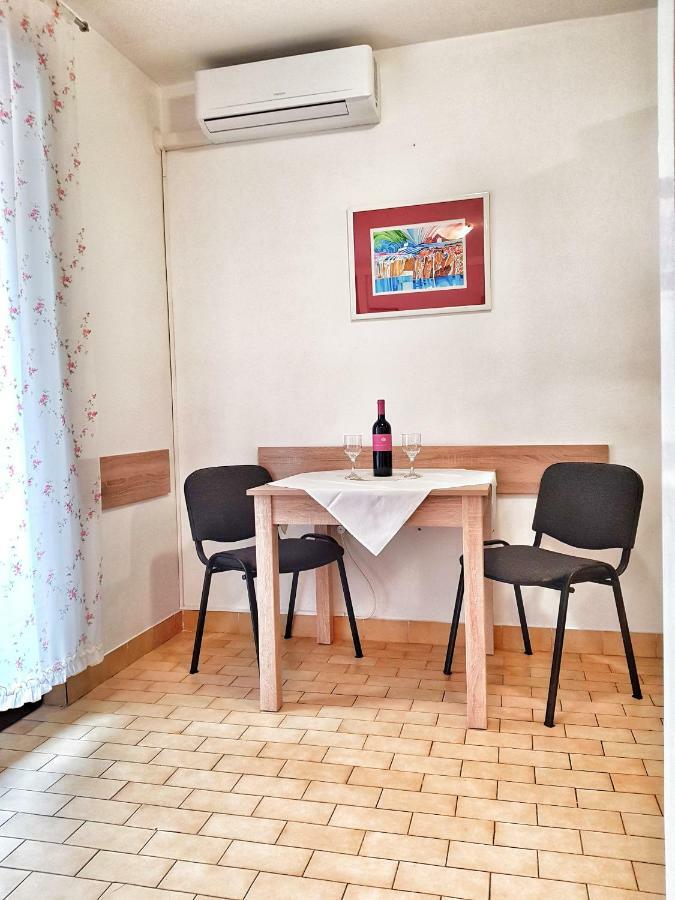 Apartment Nena Novi Vinodolski Eksteriør billede